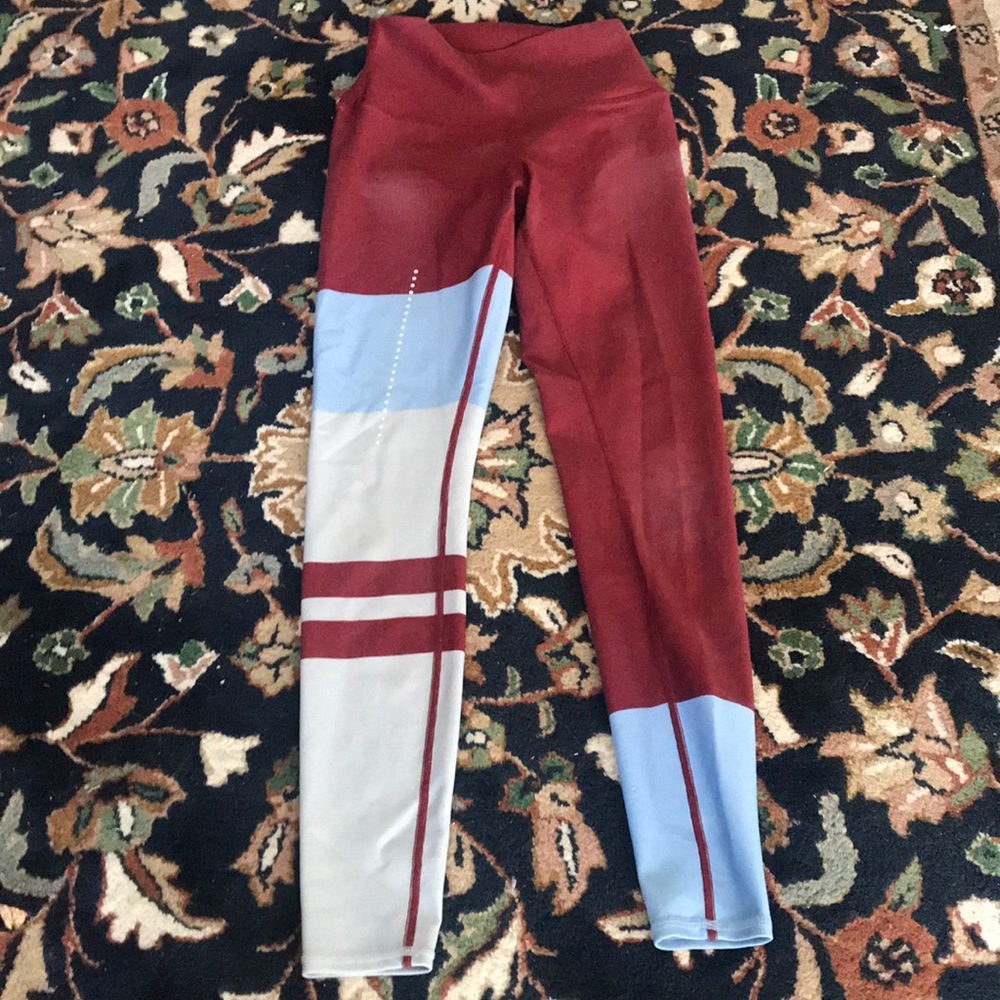 Alo Leggings